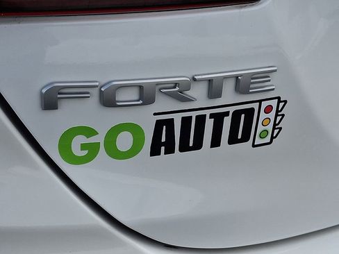 Used 2024 Kia Forte LXS image 31