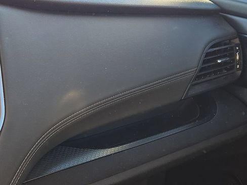 Used 2024 Subaru Outback Premium image 25