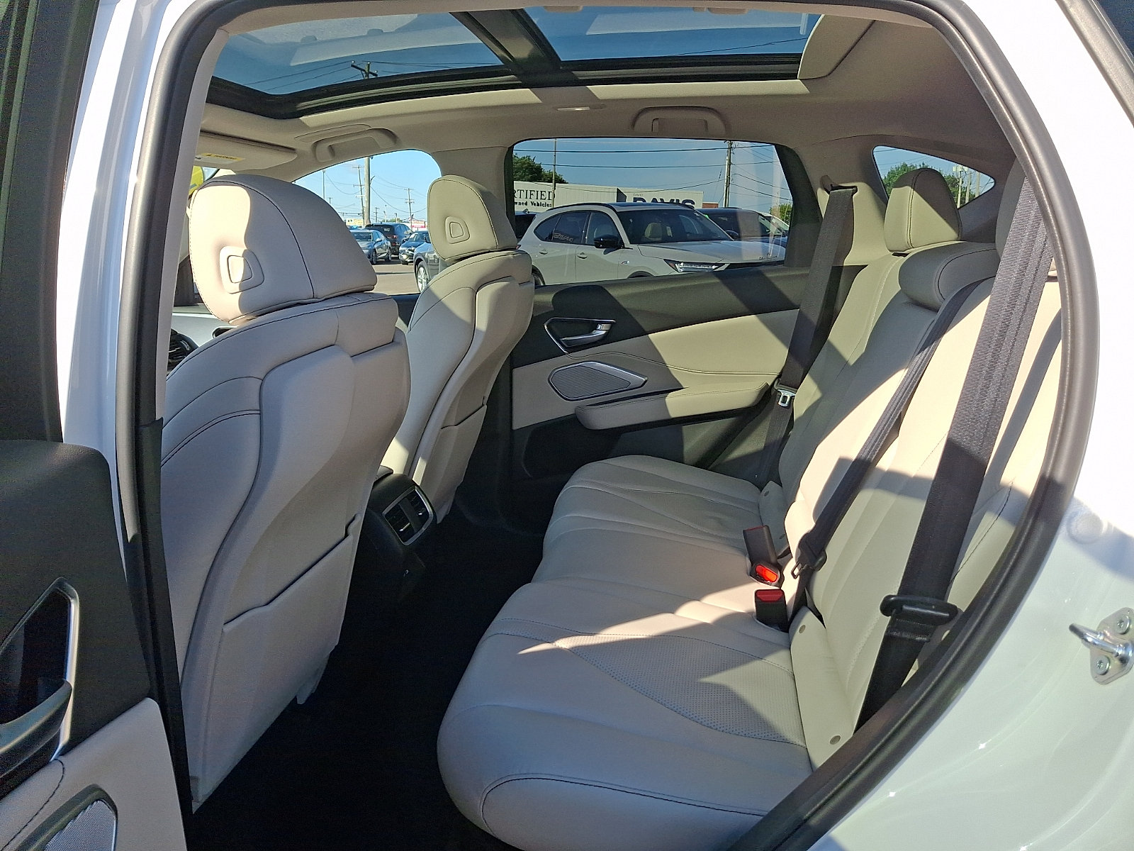 Certified 2026 Acura RDX w/ Technology Package AWD/4WD image 10