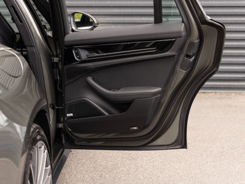 New 2026 Porsche Panamera 4 AWD/4WD image 28