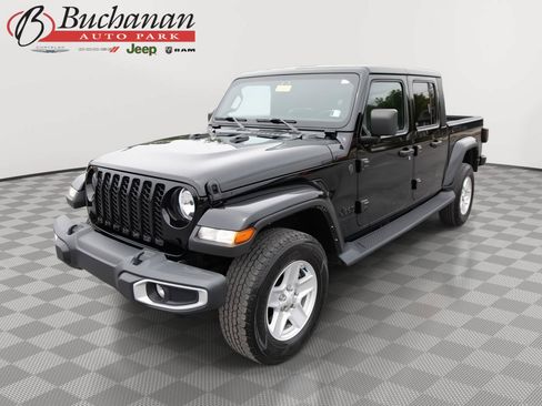 Used 2022 Jeep Gladiator Sport AWD/4WD image 1