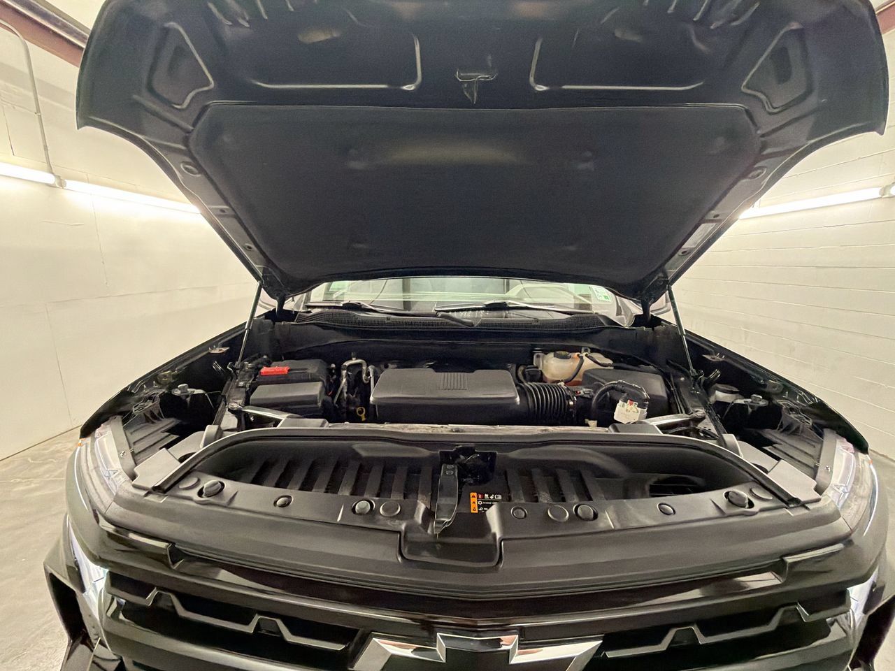Certified 2024 Chevrolet Silverado 1500 LT Trail Boss w/ Convenience Package II AWD/4WD image 30
