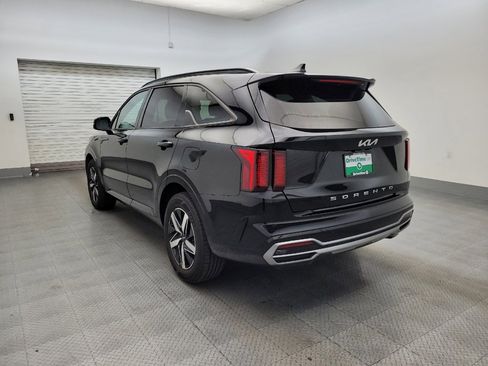 Used 2022 Kia Sorento S w/ Panoramic Sunroof Package FWD image 5