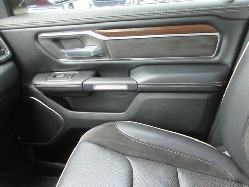 Used 2021 RAM 1500 Laramie image 37