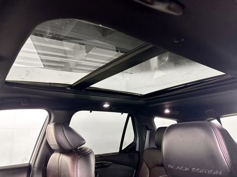 Certified 2025 Honda Pilot Black Edition image 20