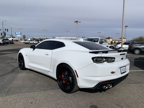 Certified 2020 Chevrolet Camaro SS image 9