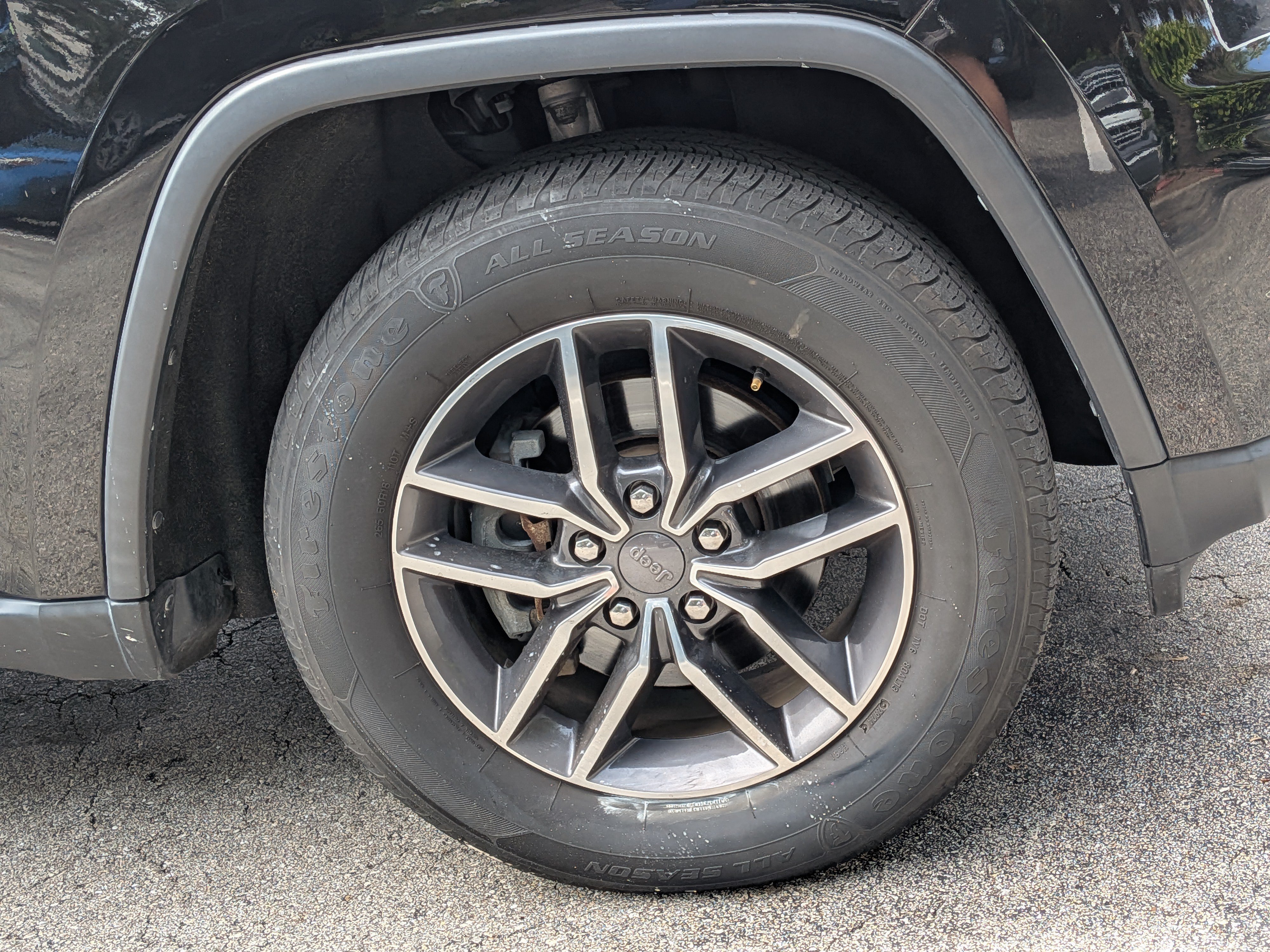 Used 2019 Jeep Grand Cherokee Limited RWD image 11