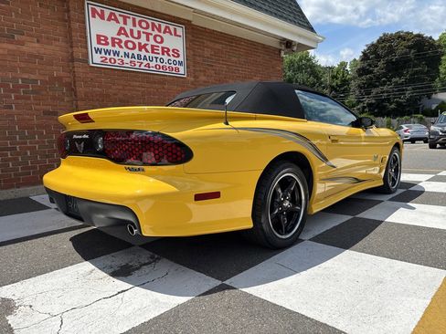 Used 2002 Pontiac Firebird Trans Am RWD image 11