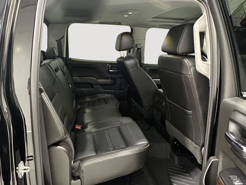 Used 2018 GMC Sierra 1500 Denali w/ Denali Ultimate Package AWD/4WD image 24