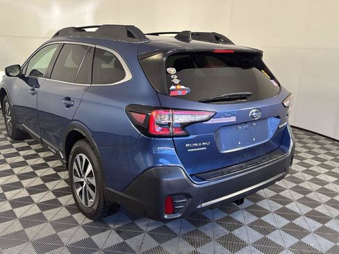 Used 2021 Subaru Outback Premium AWD/4WD image 10