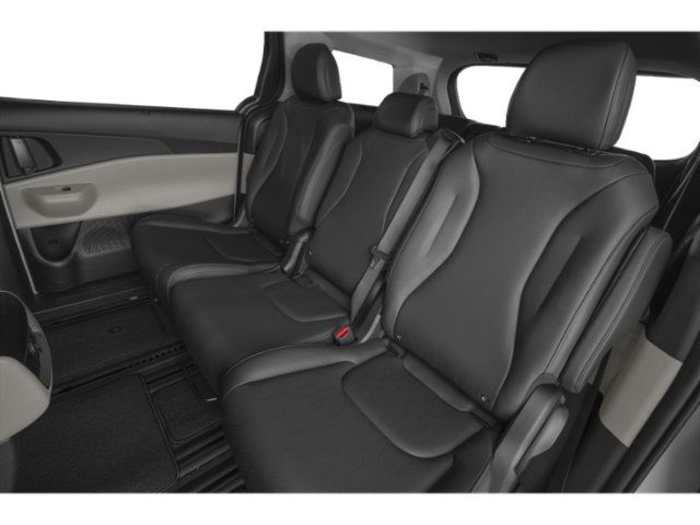 New 2027 Kia Carnival EX FWD image 10