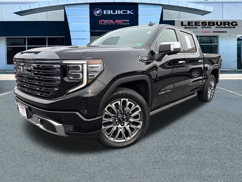Used 2024 GMC Sierra 1500 Denali Ultimate image 3