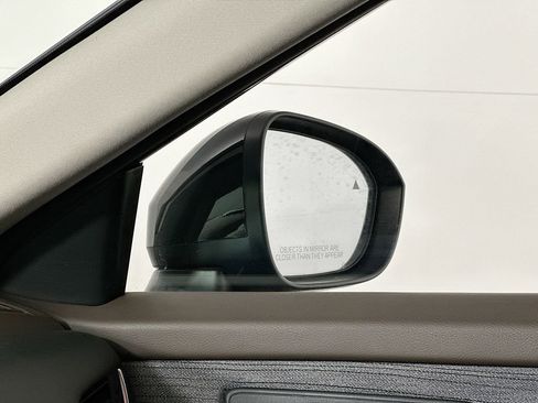 Certified 2023 Nissan Rogue SV image 25