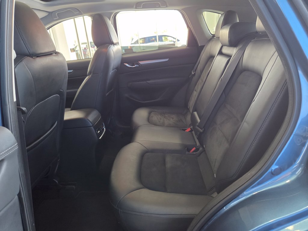 Used 2017 MAZDA CX-5 Touring w/ Preferred Equipment Package FWD image 20