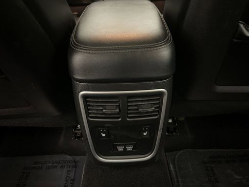 Used 2023 Chrysler 300 Touring L w/ Popular Equipment Group image 16