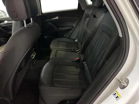 Used 2023 Audi Q5 2.0T Premium Plus w/ Premium Plus Package AWD/4WD image 17