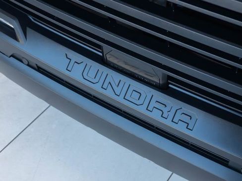 Used 2023 Toyota Tundra SR5 w/ SR5 Convenience Package RWD image 9
