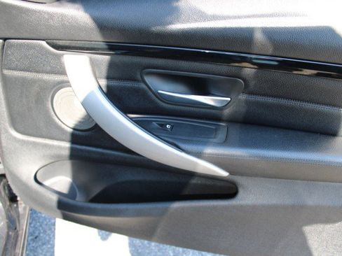 Used 2017 BMW 430i Convertible w/ Technology Package RWD image 17