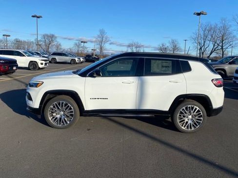 New 2024 Jeep Compass Limited w/ Elite Group image 4