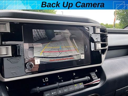 New 2026 Toyota Tundra SR5 w/ SR5 Convenience Package AWD/4WD image 16
