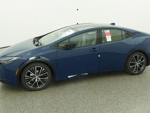 New 2026 Toyota Prius Limited image 2