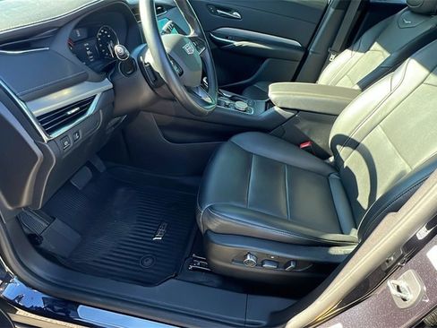 Used 2023 Cadillac XT4 Premium Luxury w/ Enhanced Visibility Package image 14