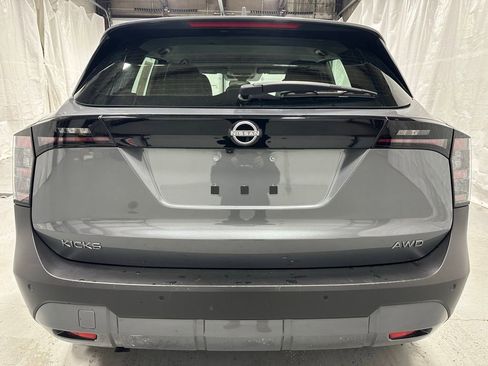 Used 2025 Nissan Kicks S AWD/4WD image 6