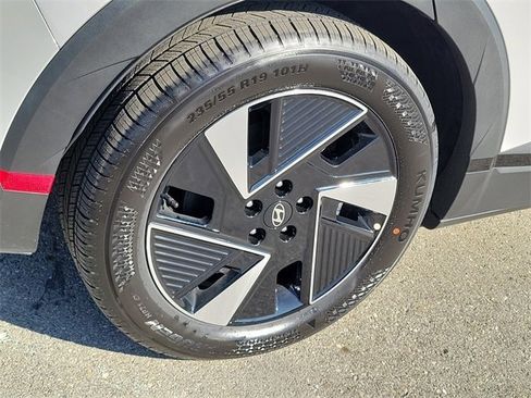 New 2026 Hyundai Ioniq 5 SEL image 24