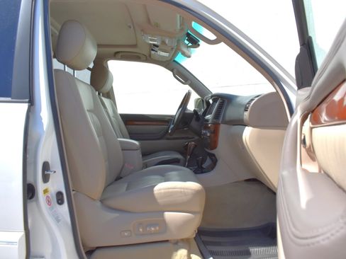 Used 2007 Lexus LX 470 4WD image 47