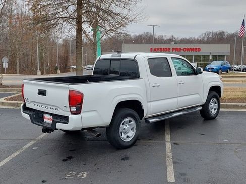 Used 2022 Toyota Tacoma SR image 24