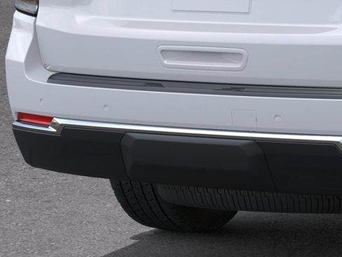 New 2026 Chevrolet Suburban LS AWD/4WD image 14