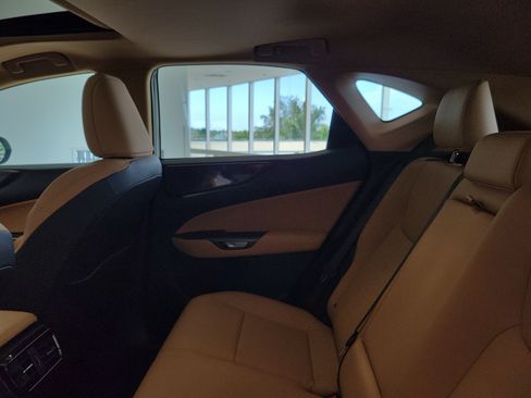 Certified 2026 Lexus NX 350 AWD w/ Accessory Package (Z1) image 15