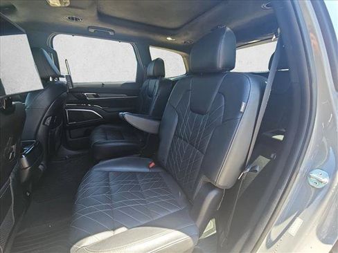 Used 2023 Kia Telluride SX Prestige X-Pro AWD/4WD image 15