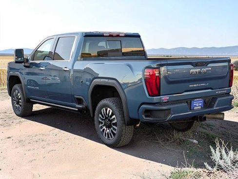 Used 2024 GMC Sierra 3500 Denali Ultimate AWD/4WD image 4