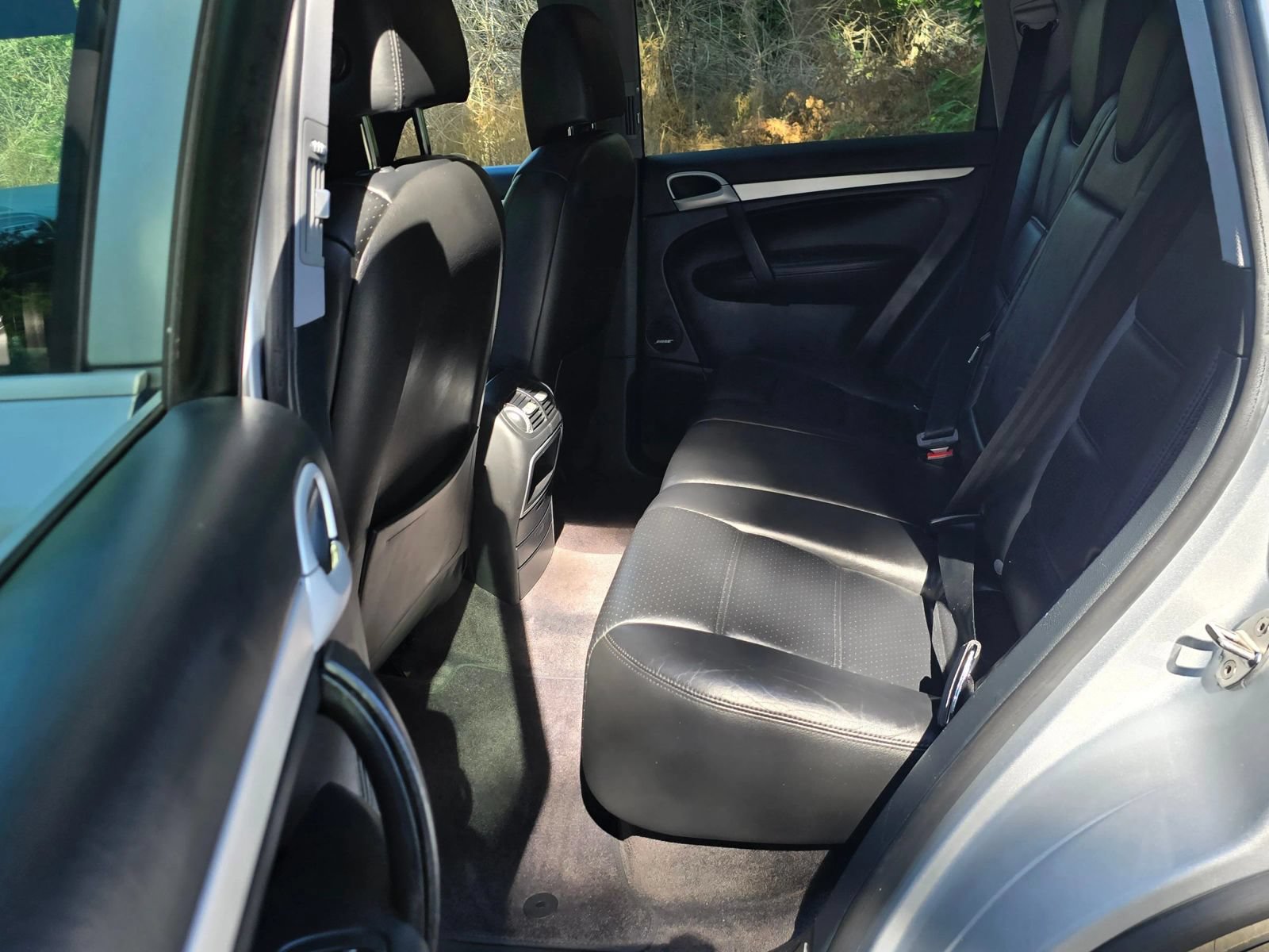 Used 2004 Porsche Cayenne S AWD/4WD image 18