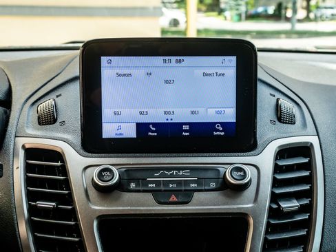 Used 2021 Ford Transit Connect XLT FWD image 16