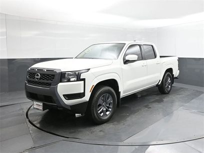 New 2025 Nissan Frontier SV w/ Tow Package