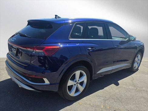 Used 2023 Audi Q4 e-tron Prestige AWD/4WD image 3