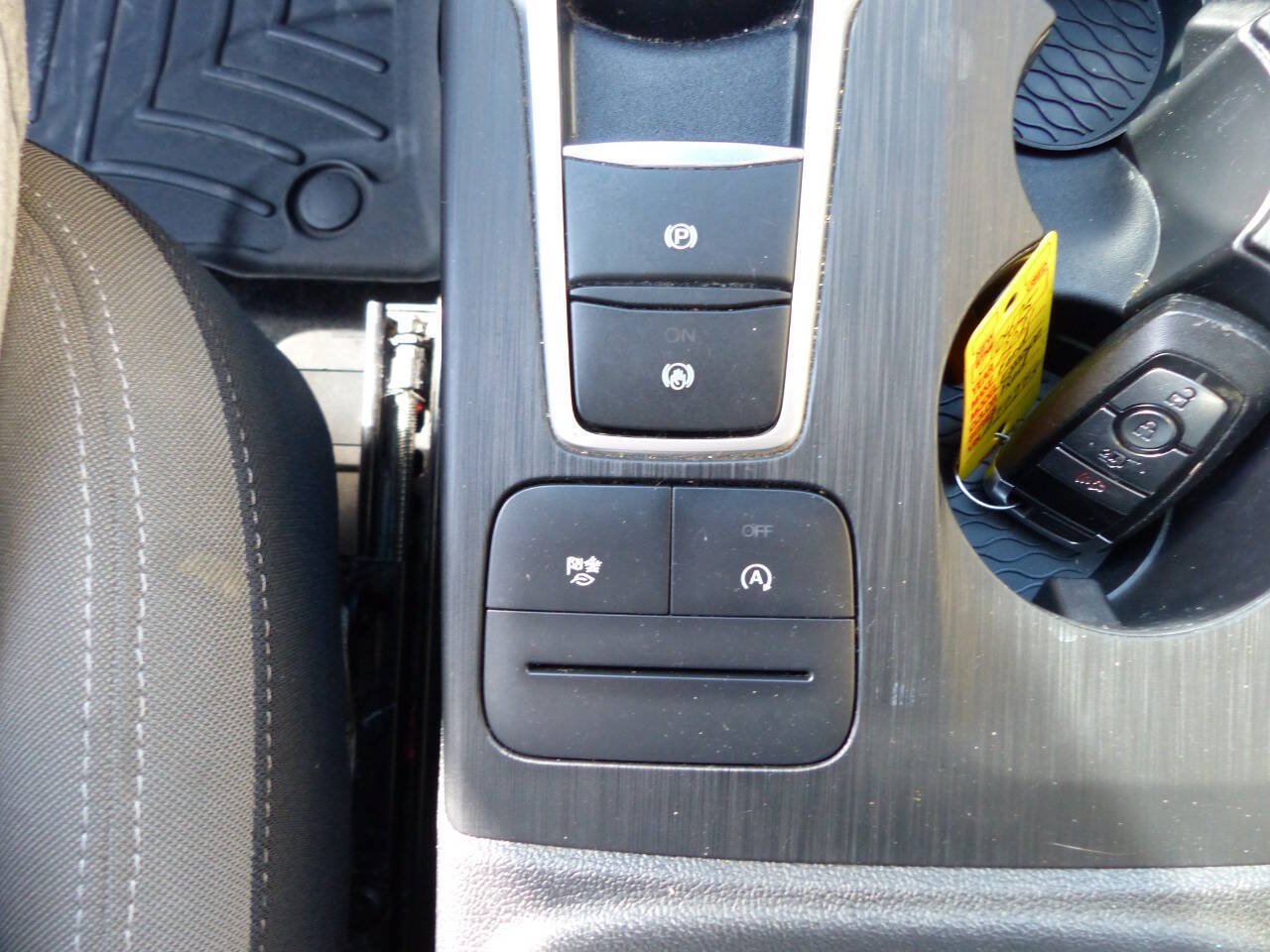 Used 2021 Ford Escape SE w/ Convenience Package AWD/4WD image 34