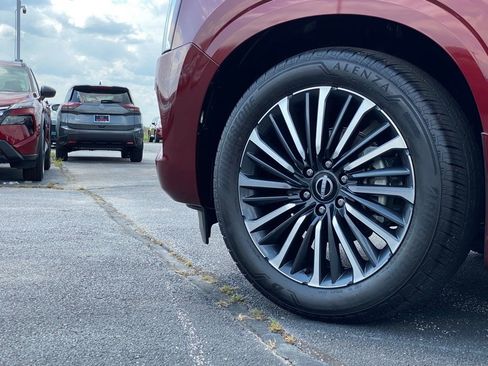 New 2025 Nissan Armada Platinum Reserve image 41