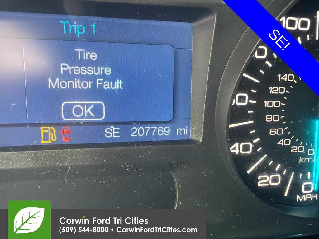 Used 2011 Ford Edge SE w/ 101A Rapid Spec Order Code FWD image 12