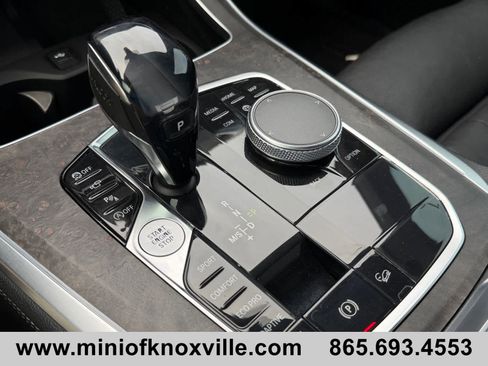 Used 2019 BMW X5 xDrive50i w/ M Sport Package image 32