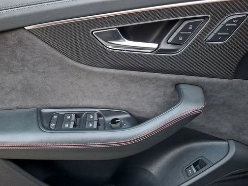 Used 2022 Audi RS Q8 w/ Carbon Optic Package image 17