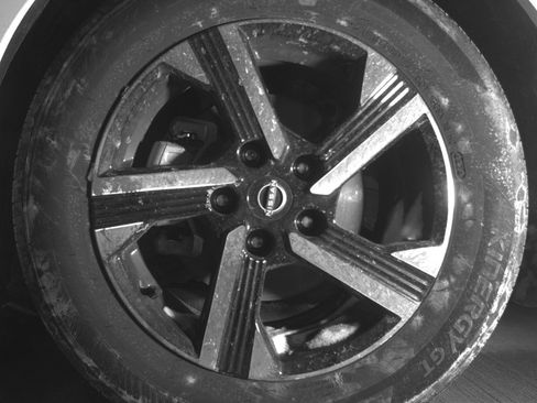 Used 2025 Nissan Sentra SV image 12