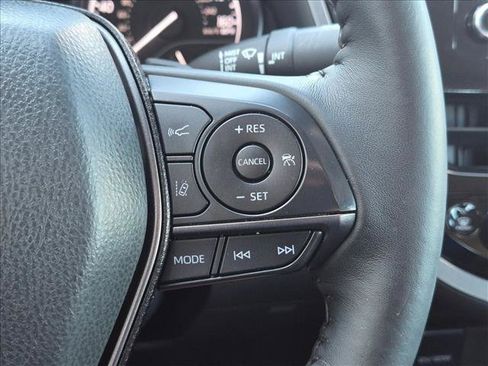 Used 2024 Toyota Camry SE w/ Convenience Package FWD image 5