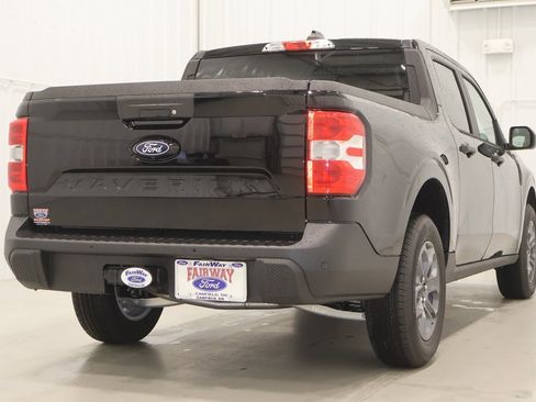 New 2025 Ford Maverick XLT w/ 4K Tow Package image 8