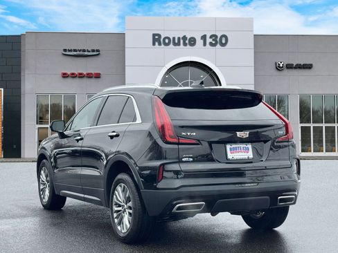 Used 2025 Cadillac XT4 Premium Luxury AWD/4WD image 3