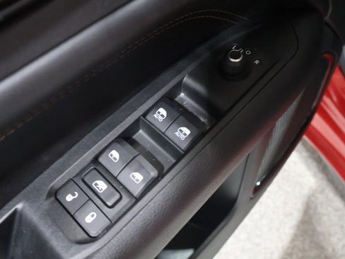 Used 2022 Jeep Compass Limited image 16