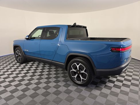 Used 2022 Rivian R1T Adventure AWD/4WD image 3