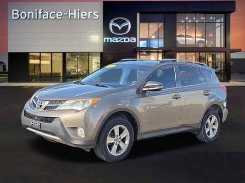 Used 2015 Toyota RAV4 XLE AWD/4WD image 2